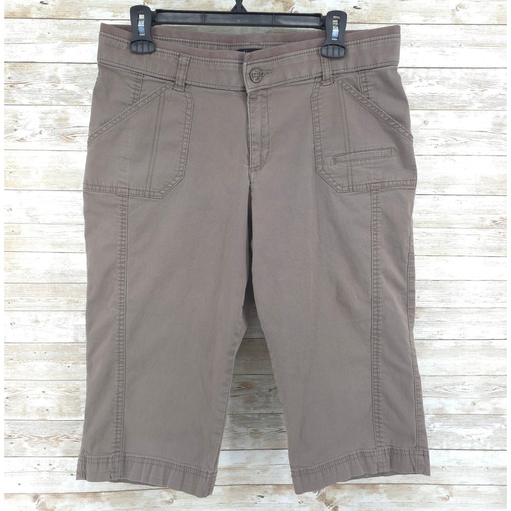 Lee Pants Size 10 Capri High Rise Relaxed Fit Stretch Brown Summer Casual